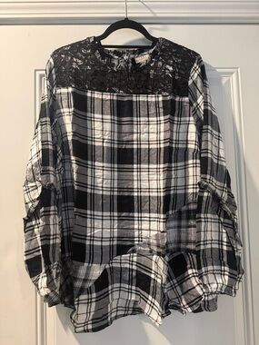 LOGO LAVISH Black and White Plaid Lace Yoke Blouse